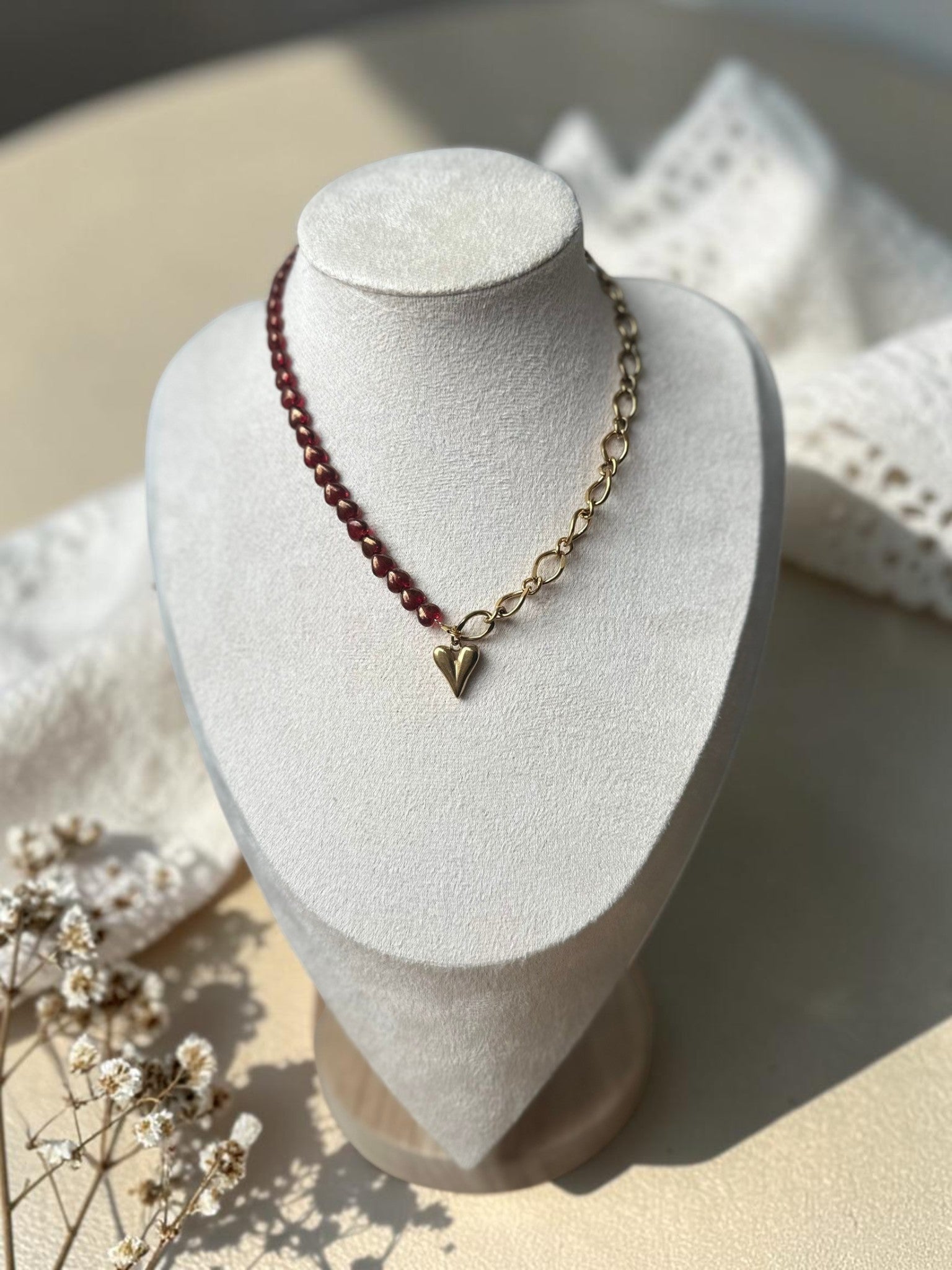 Vėrinys “śirdies elegancija”